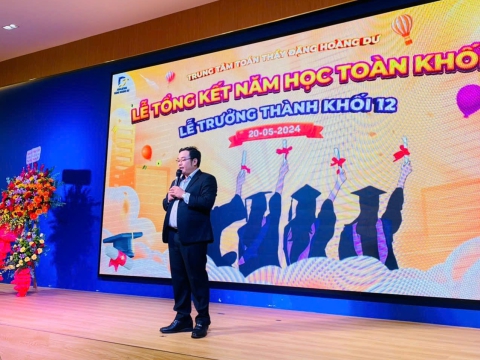 Lễ tổng kết năm học và tuyên dương học sinh Xuất sắc tại trung tâm luyện toán Đặng Hoàng Dư 2024