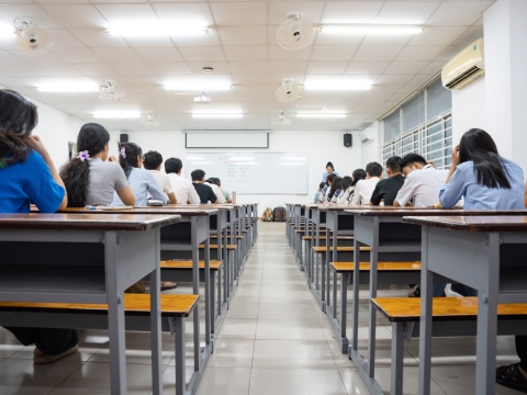 Luyện Thi THPTQG năm học 2023 - 2024